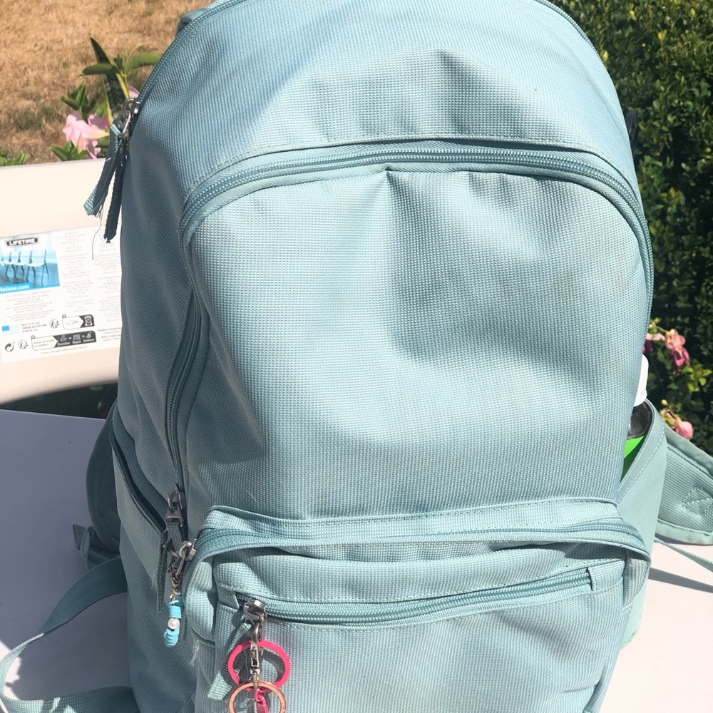 Nike Heritage Eugene Women's Light Teal Backpack School & Travel Bag